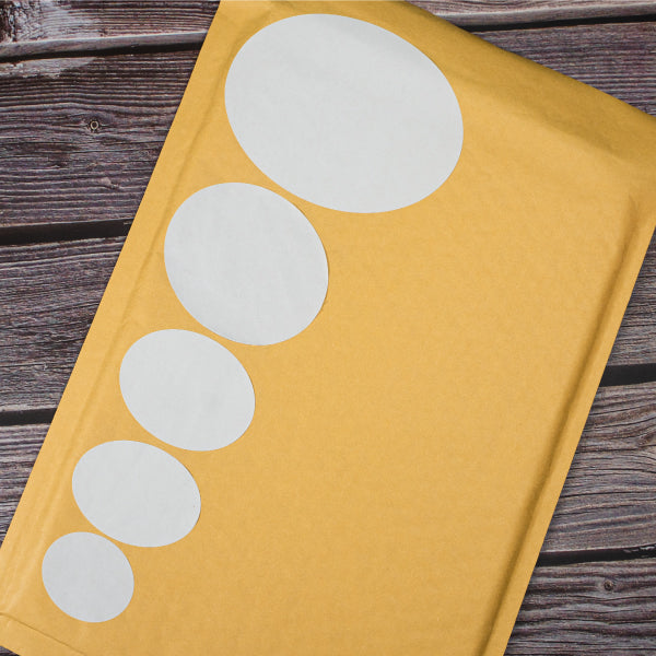 Oval sticky labels by Go2Products