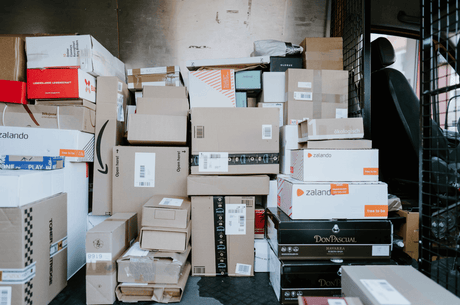Safety Labels for Shipping Parcels: When and how to use them - Go2products